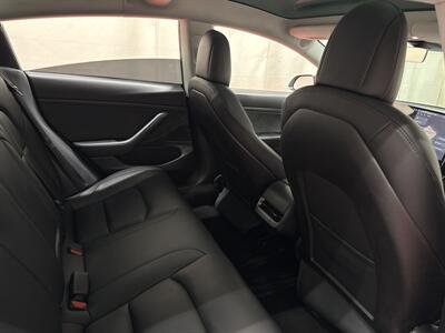 2020 Tesla Model 3 Standard Range Plus   - Photo 26 - Temple Hills, MD 20748