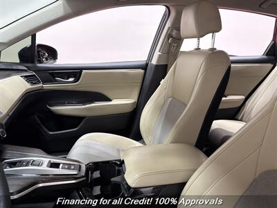2019 Honda Clarity Plug-In Hybrid   - Photo 18 - Temple Hills, MD 20748