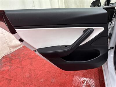 2020 Tesla Model 3 Long Range   - Photo 20 - Temple Hills, MD 20748