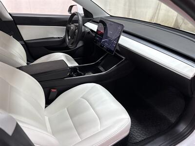 2020 Tesla Model 3 Long Range   - Photo 29 - Temple Hills, MD 20748