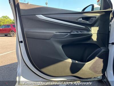 2023 Chevrolet Bolt EUV LT   - Photo 15 - Temple Hills, MD 20748
