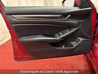 2018 Honda Accord Sport   - Photo 16 - Temple Hills, MD 20748