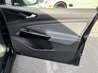2021 Volkswagen ID.4 Pro S   - Photo 28 - Temple Hills, MD 20748
