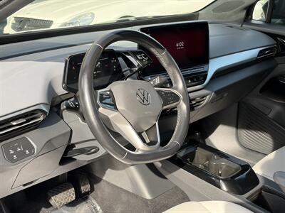 2021 Volkswagen ID.4 Pro S   - Photo 18 - Temple Hills, MD 20748