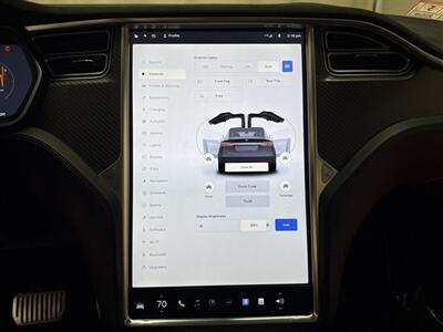 2017 Tesla Model X 90D   - Photo 32 - Laurel, MD 20724