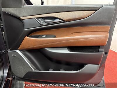 2015 Cadillac Escalade Premium   - Photo 33 - Temple Hills, MD 20748