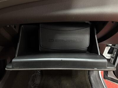 2016 GMC Yukon Denali   - Photo 35 - Temple Hills, MD 20748
