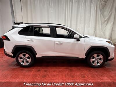 2021 Toyota RAV4 XLE   - Photo 12 - Temple Hills, MD 20748