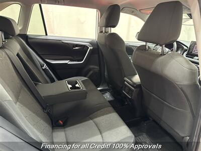 2021 Toyota RAV4 XLE   - Photo 28 - Temple Hills, MD 20748