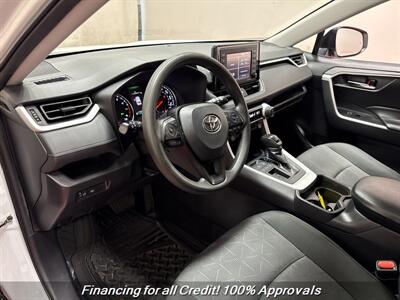 2021 Toyota RAV4 XLE   - Photo 17 - Temple Hills, MD 20748