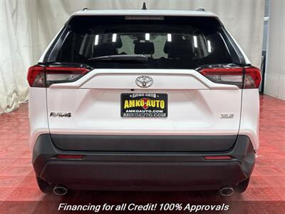 2021 Toyota RAV4 XLE   - Photo 14 - Temple Hills, MD 20748