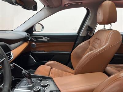 2018 Alfa Romeo Giulia Ti Sport   - Photo 18 - Temple Hills, MD 20748