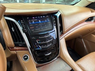 2016 Cadillac Escalade Platinum   - Photo 40 - Laurel, MD 20724