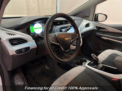 2018 Chevrolet Bolt EV LT   - Photo 17 - Temple Hills, MD 20748