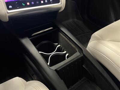 2017 Tesla Model X 75D   - Photo 44 - Laurel, MD 20724