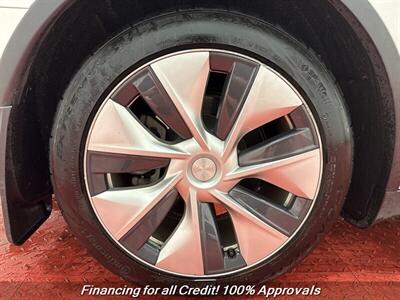 2020 Tesla Model Y Long Range   - Photo 11 - Temple Hills, MD 20748