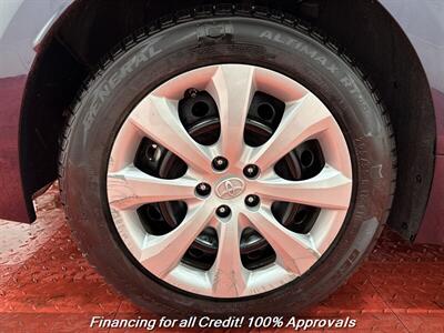 2022 Toyota Corolla LE   - Photo 11 - Temple Hills, MD 20748
