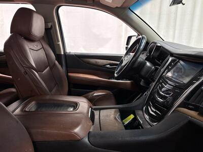 2018 Cadillac Escalade Premium Luxury   - Photo 29 - Temple Hills, MD 20748