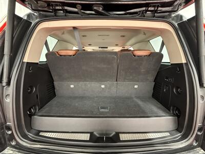 2018 Cadillac Escalade Premium Luxury   - Photo 22 - Temple Hills, MD 20748