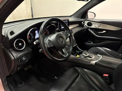 2019 Mercedes-Benz GLC GLC 300   - Photo 12 - Temple Hills, MD 20748
