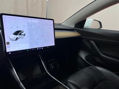 2020 Tesla Model 3 Standard Range Plus   - Photo 31 - Laurel, MD 20724