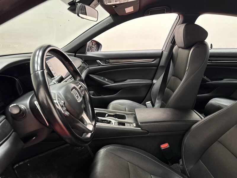 2020 Honda Accord Sport - Photo 10 - Temple Hills, MD 20748
