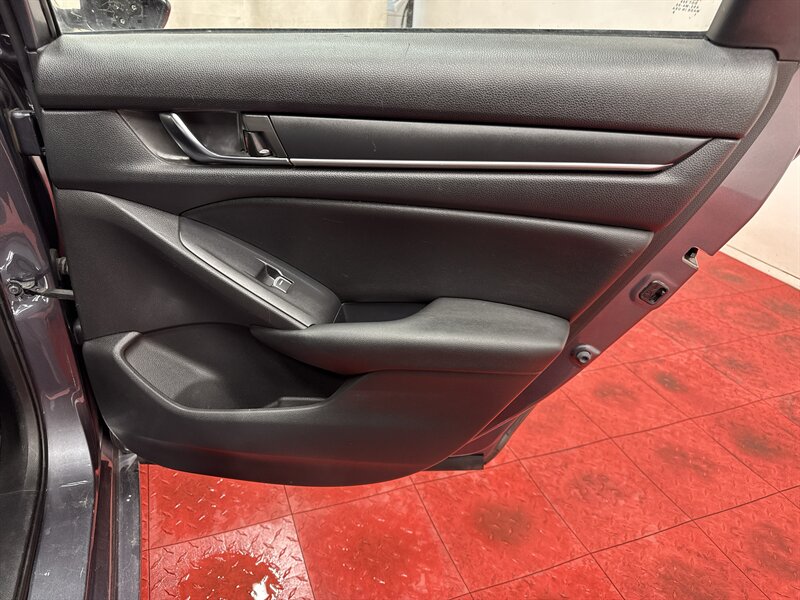 2020 Honda Accord Sport - Photo 18 - Temple Hills, MD 20748