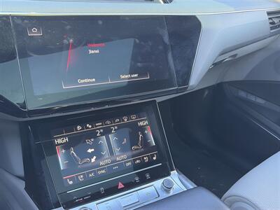 2024 Audi Q8 Sportback e-tron quattro Prestige S line   - Photo 37 - Temple Hills, MD 20748