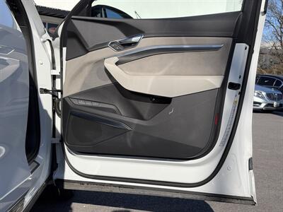 2024 Audi Q8 Sportback e-tron quattro Prestige S line   - Photo 32 - Temple Hills, MD 20748