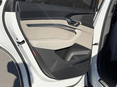 2024 Audi Q8 Sportback e-tron quattro Prestige S line   - Photo 24 - Temple Hills, MD 20748