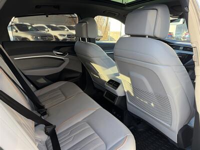 2024 Audi Q8 Sportback e-tron quattro Prestige S line   - Photo 29 - Temple Hills, MD 20748