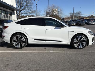 2024 Audi Q8 Sportback e-tron quattro Prestige S line   - Photo 7 - Temple Hills, MD 20748