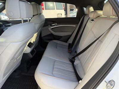 2024 Audi Q8 Sportback e-tron quattro Prestige S line   - Photo 26 - Temple Hills, MD 20748