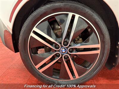 2014 BMW i3   - Photo 10 - Temple Hills, MD 20748