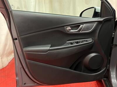 2021 Hyundai KONA Electric SEL   - Photo 15 - Temple Hills, MD 20748