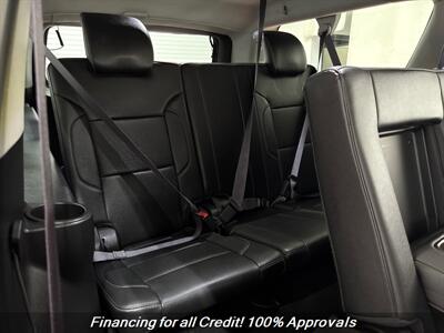 2017 Chevrolet Suburban LT   - Photo 31 - Temple Hills, MD 20748