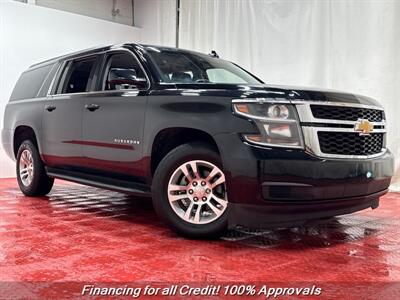 2017 Chevrolet Suburban LT   - Photo 5 - Temple Hills, MD 20748