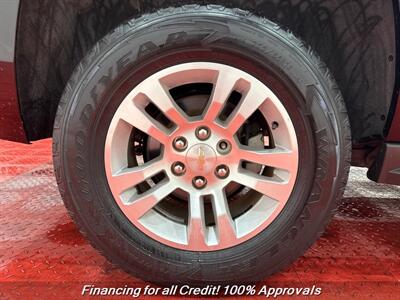 2017 Chevrolet Suburban LT   - Photo 11 - Temple Hills, MD 20748