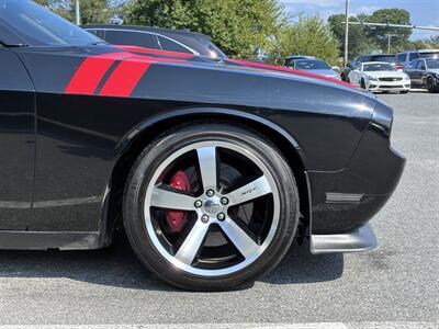 2012 Dodge Challenger SRT8 392   - Photo 6 - Laurel, MD 20724