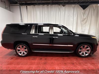 2015 Cadillac Escalade ESV Premium   - Photo 14 - Temple Hills, MD 20748