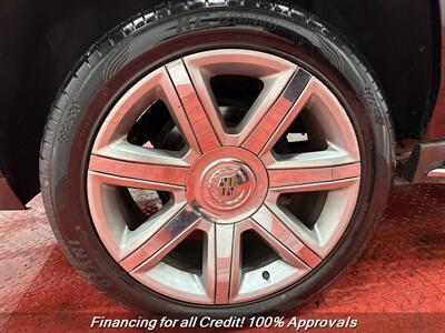 2015 Cadillac Escalade ESV Premium   - Photo 13 - Temple Hills, MD 20748