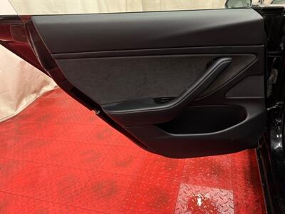 2018 Tesla Model 3 Long Range   - Photo 18 - Temple Hills, MD 20748
