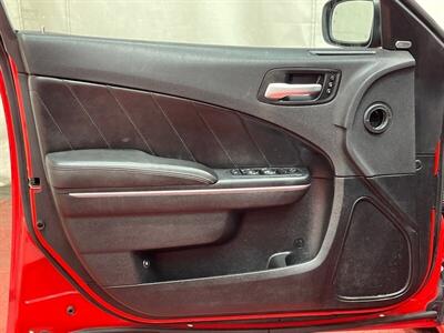 2018 Dodge Charger GT   - Photo 19 - Temple Hills, MD 20748