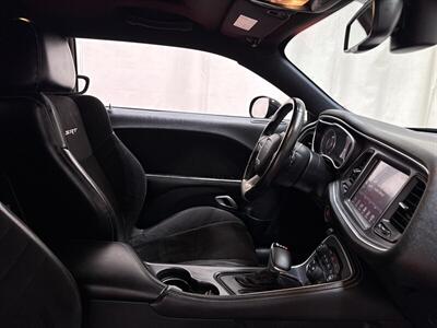2015 Dodge Challenger SRT 392   - Photo 27 - Laurel, MD 20724