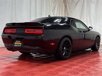 2015 Dodge Challenger SRT 392   - Photo 16 - Laurel, MD 20724