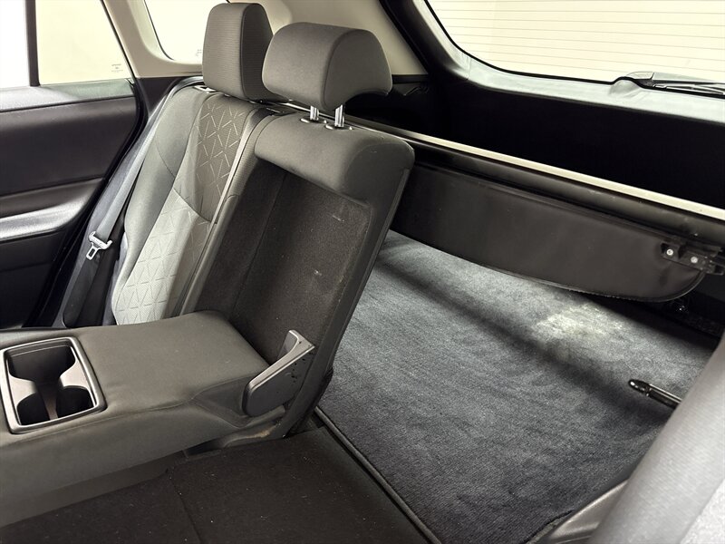 2021 Toyota RAV4 XLE - Photo 21 - Temple Hills, MD 20748