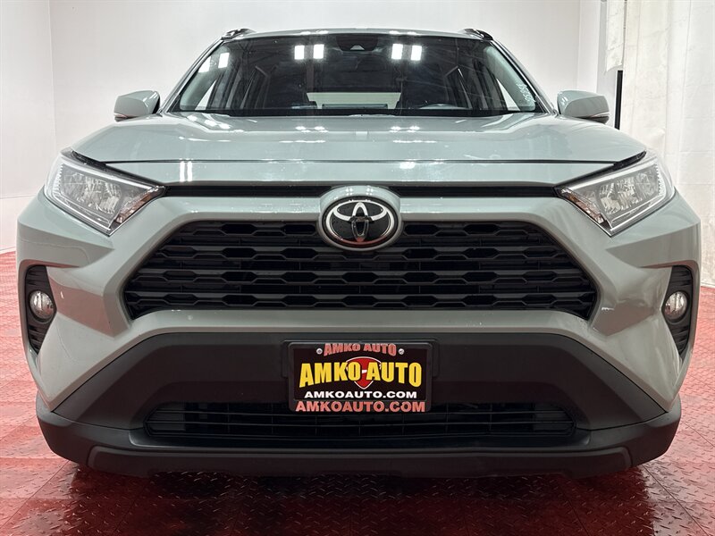 2021 Toyota RAV4 XLE - Photo 4 - Temple Hills, MD 20748