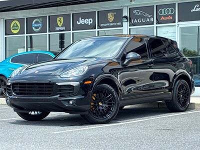 2017 Porsche Cayenne Platinum Edition   - Photo 2 - Laurel, MD 20724
