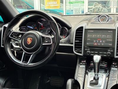 2017 Porsche Cayenne Platinum Edition   - Photo 36 - Laurel, MD 20724