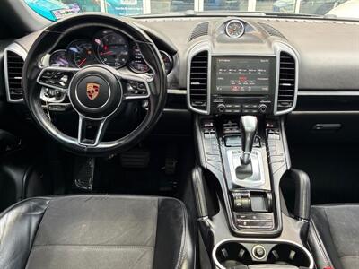 2017 Porsche Cayenne Platinum Edition   - Photo 35 - Laurel, MD 20724